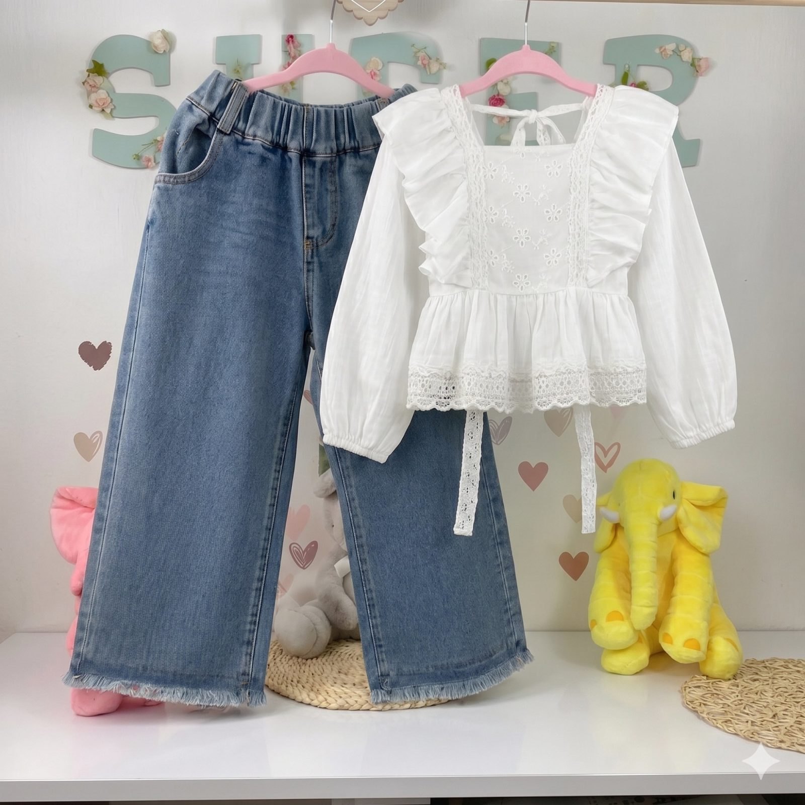 Conjunto jeans blusa blanca. - Conjuntos Set x3 (foto 3)