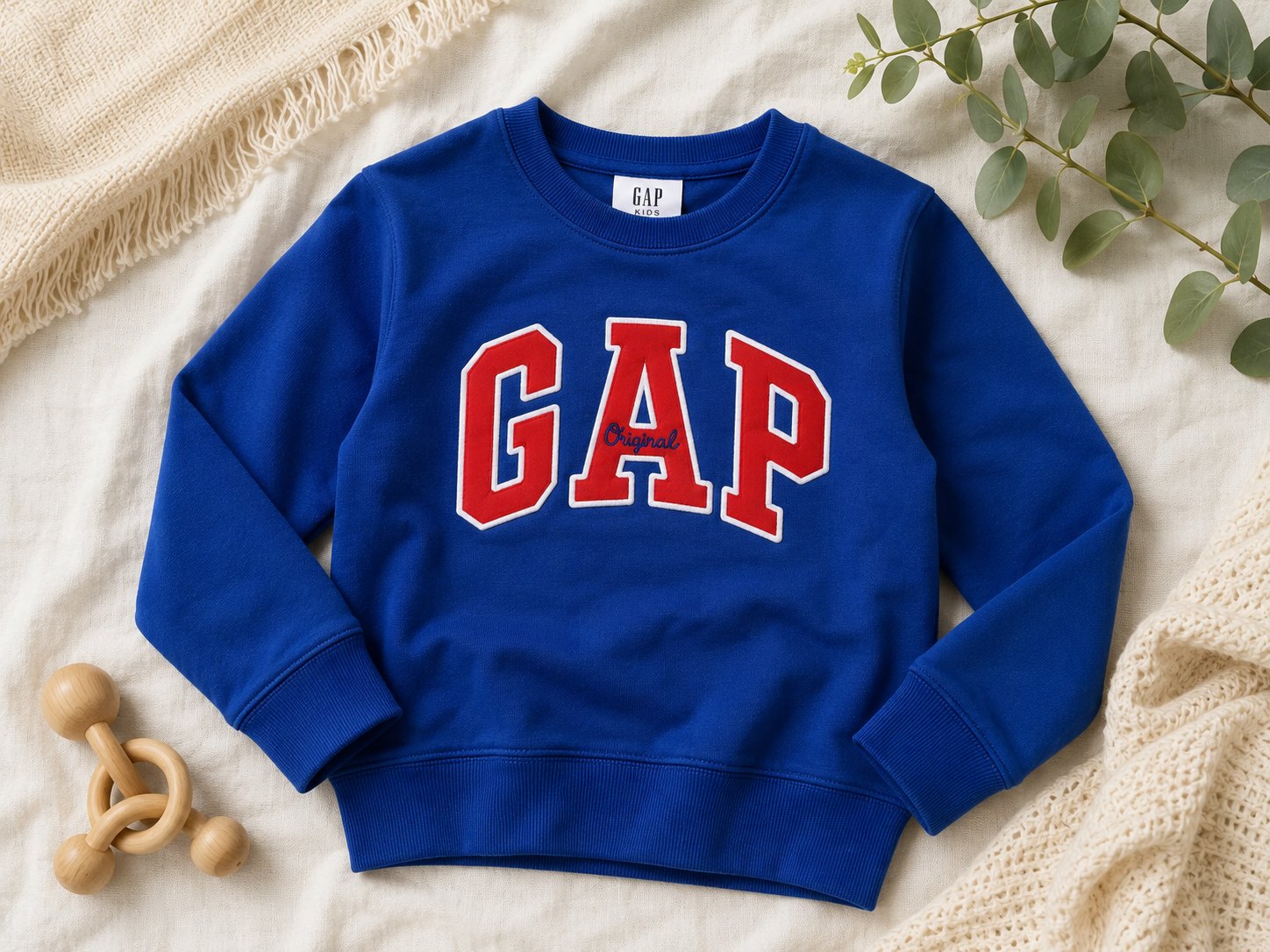 Buso GAP azul oscuro cuello redondo - Camisas, Busos y Chaquetas.