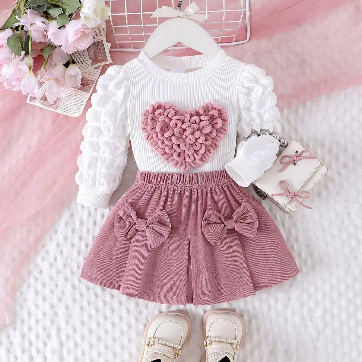 Conjunto blusa blanca corazon rosada - Conjuntos Falda (foto 2)