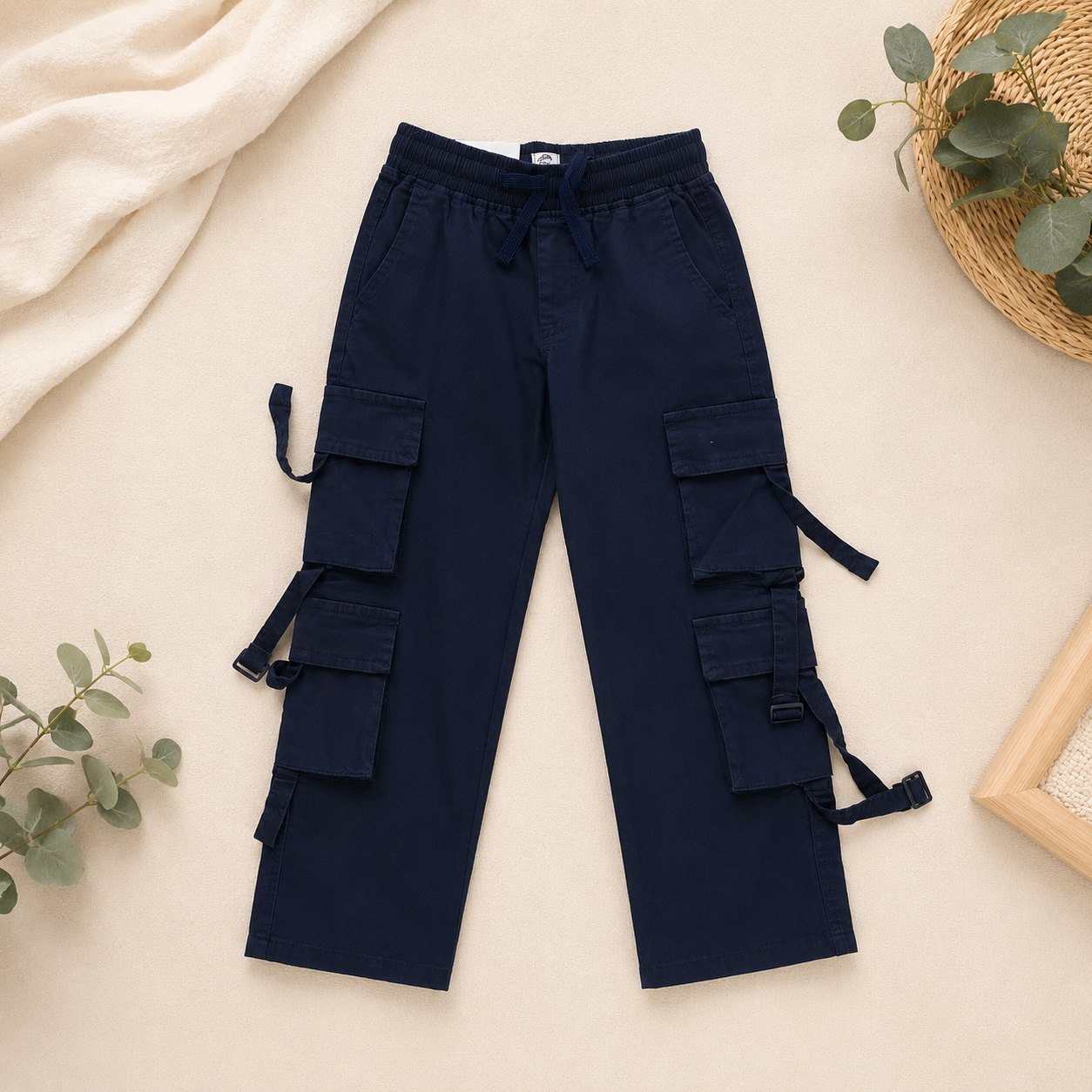 Pantalón con bolsillos a los lados - Jeans (foto 2)